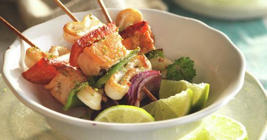 Salmon/Calamar  Brochetas con verduras 2uni de 150gr c/u