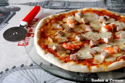 Pizza Artesana Atún y Gamba